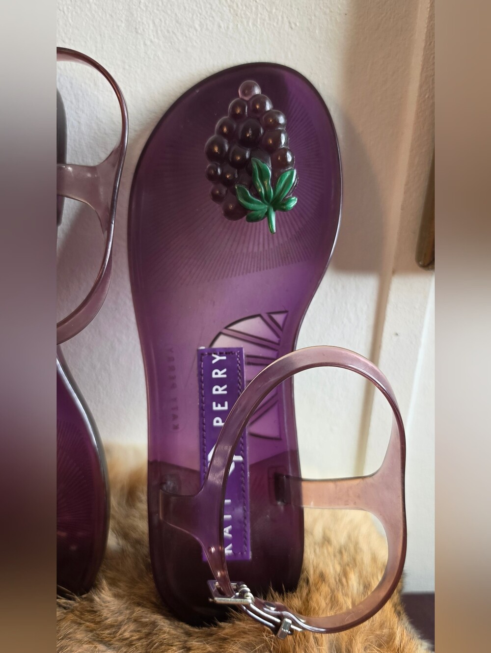 Katy Perry Collections Purple Jelly Ankle-Strap Sandals Size 6.5 - Picture 2 of 7